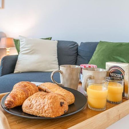 Appartement Suresnes : Appart cosy au pied de Paris La Defense Extérieur photo